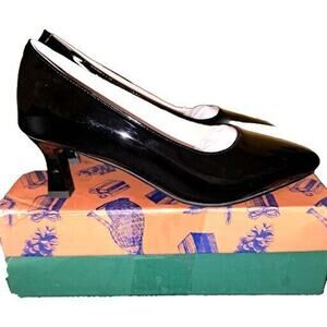 Allurenana Women's Black Patent 2.5" Heel Pump 10